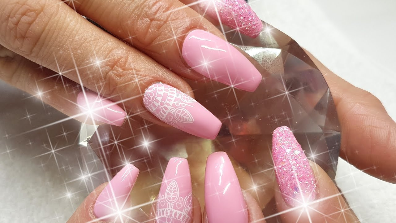 Pink Glitter Nails Acrylic
 Acrylic Nails Baby Pink With Mandala & Raw Glitter Nail