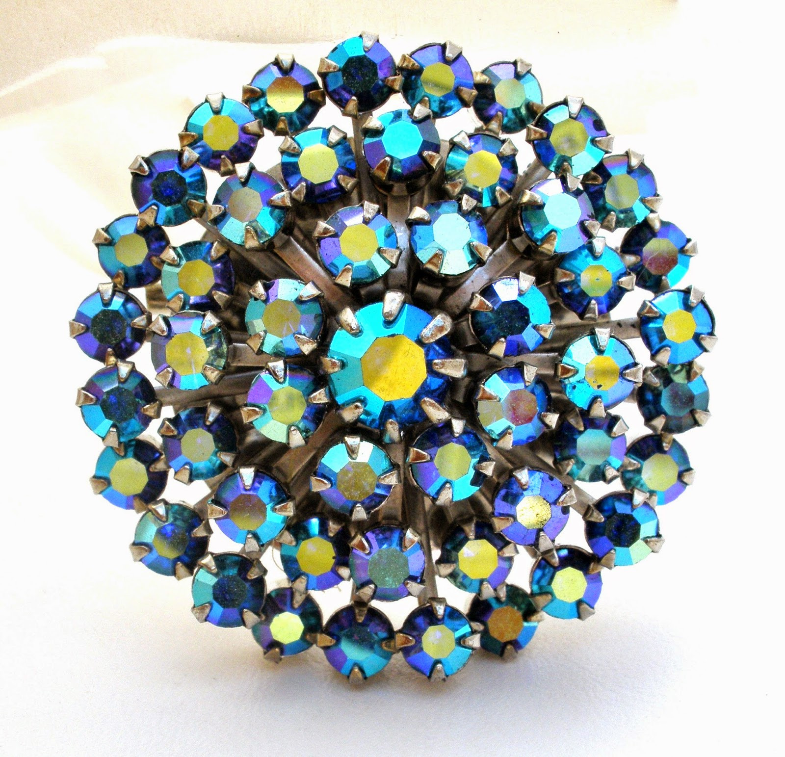 Pins Jewelry The Jewelry Lady s Store Vintage Weiss Brooch Blue Ab