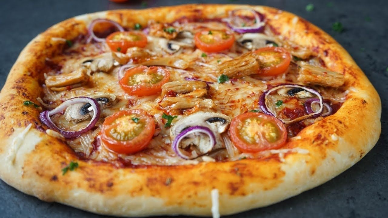 Pizza Dough Recipe With Yeast
 EASY PIZZA DOUGH RECIPE