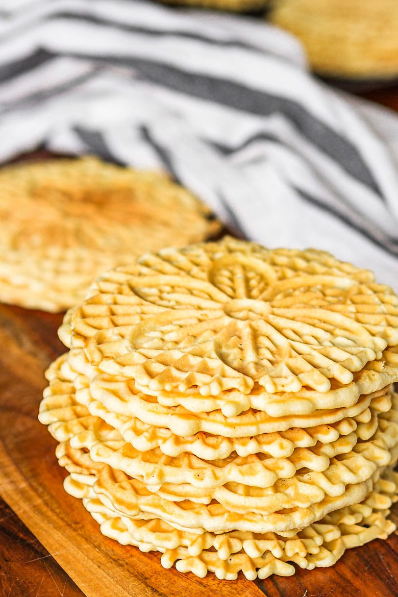 Pizzelle Italian Waffle Cookies
 Classic Pizzelle Recipe For Italian Waffle Cookies
