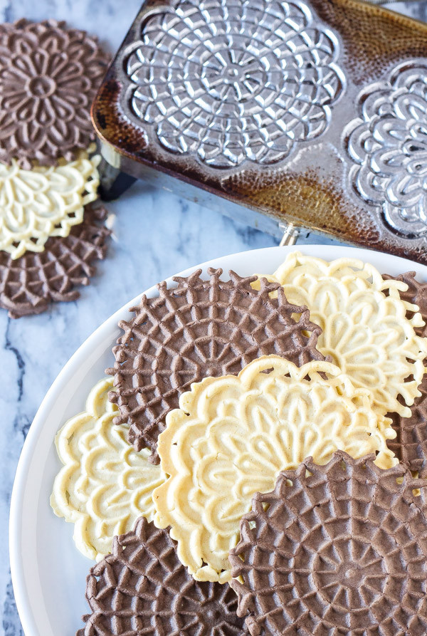 Pizzelle Italian Waffle Cookies
 Vanilla and Chocolate Pizzelles Recipe Runner