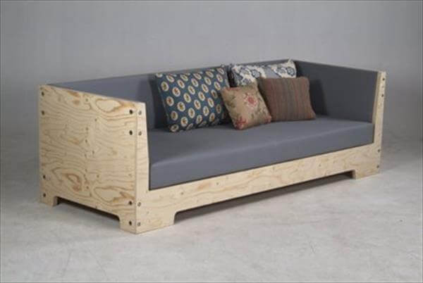 Plywood Furniture DIY
 10 Beautiful DIY Sofa Designs