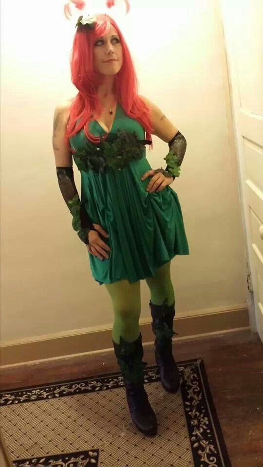 Poison Ivy DIY Costume
 Homemade poison ivy costume Halloween Howlers
