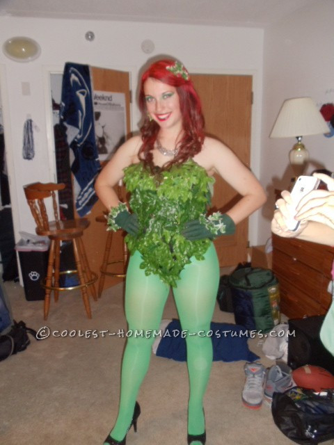 Poison Ivy DIY Costume
 y DIY Poison Ivy Costume