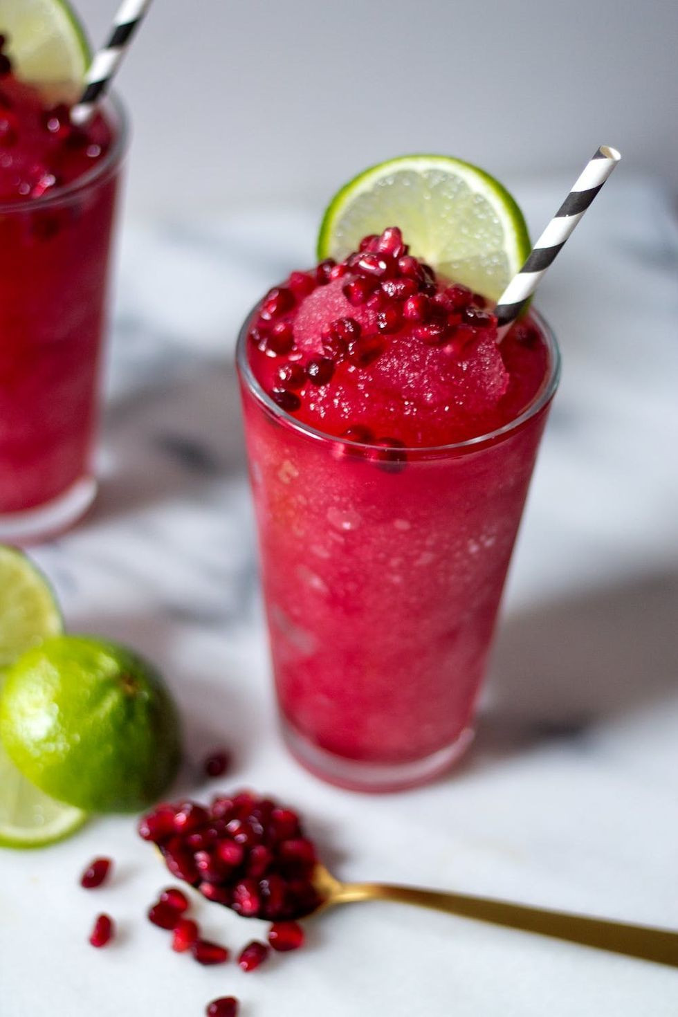 Pomegranate Cocktails Recipes
 15 Juicy Pomegranate Cocktail Recipes to Ring in the New