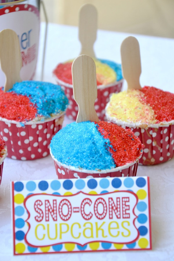 Pool Party Cupcakes Ideas
 Creative Pool Party Ideas That Will Make A Splash Pretty