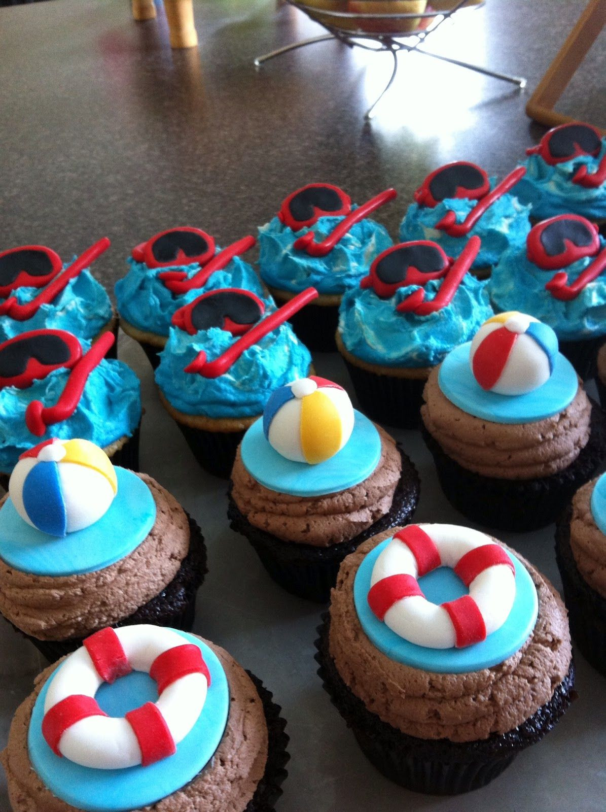 Pool Party Cupcakes Ideas
 Swim Party Cakes