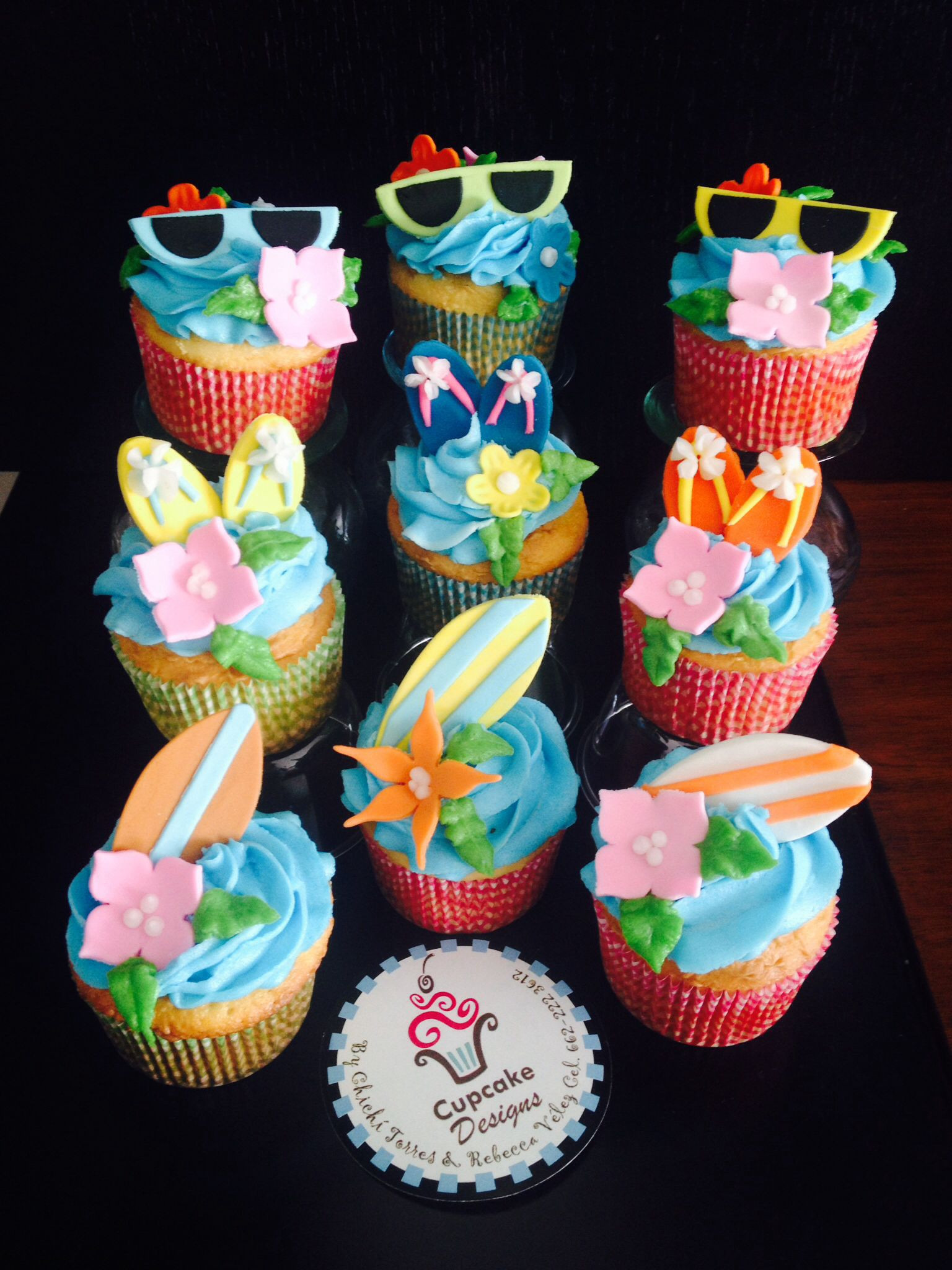 Pool Party Cupcakes Ideas
 Swimming pool party cupcakes