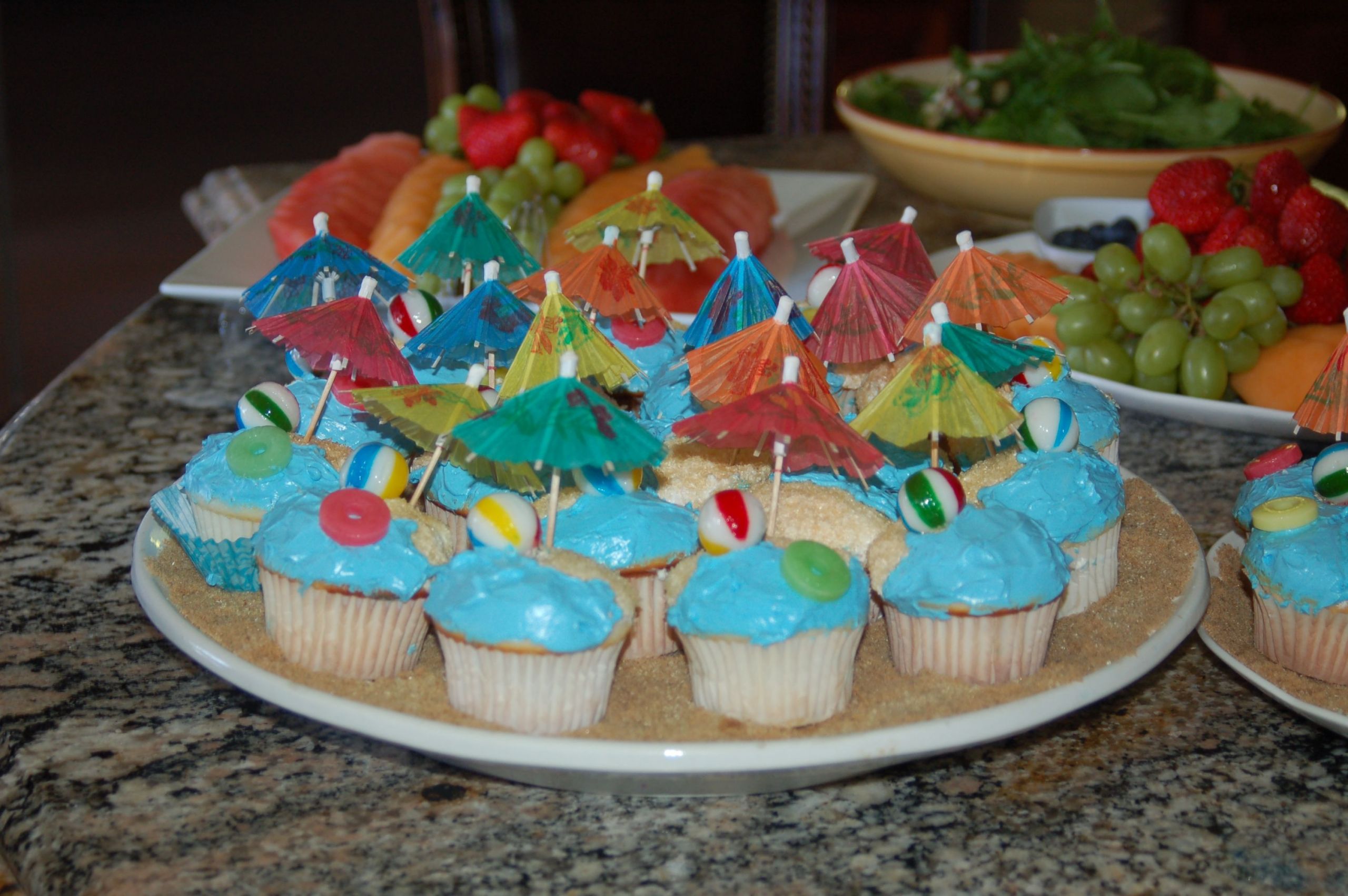 Pool Party Cupcakes Ideas
 Pool Party Cupcakes Party Ideas
