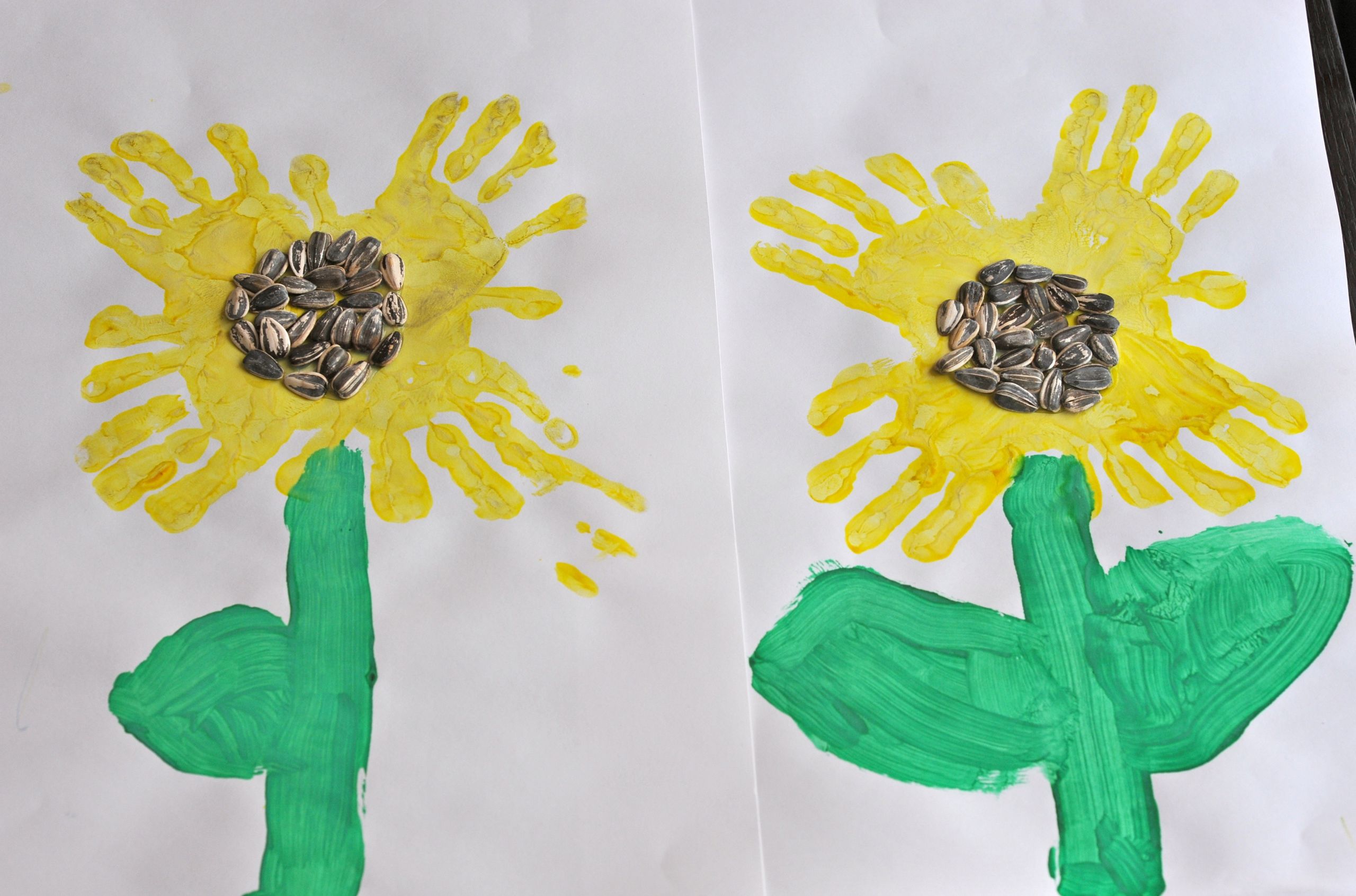 Preschool Art Projects Ideas
 Handprint Sunflowers