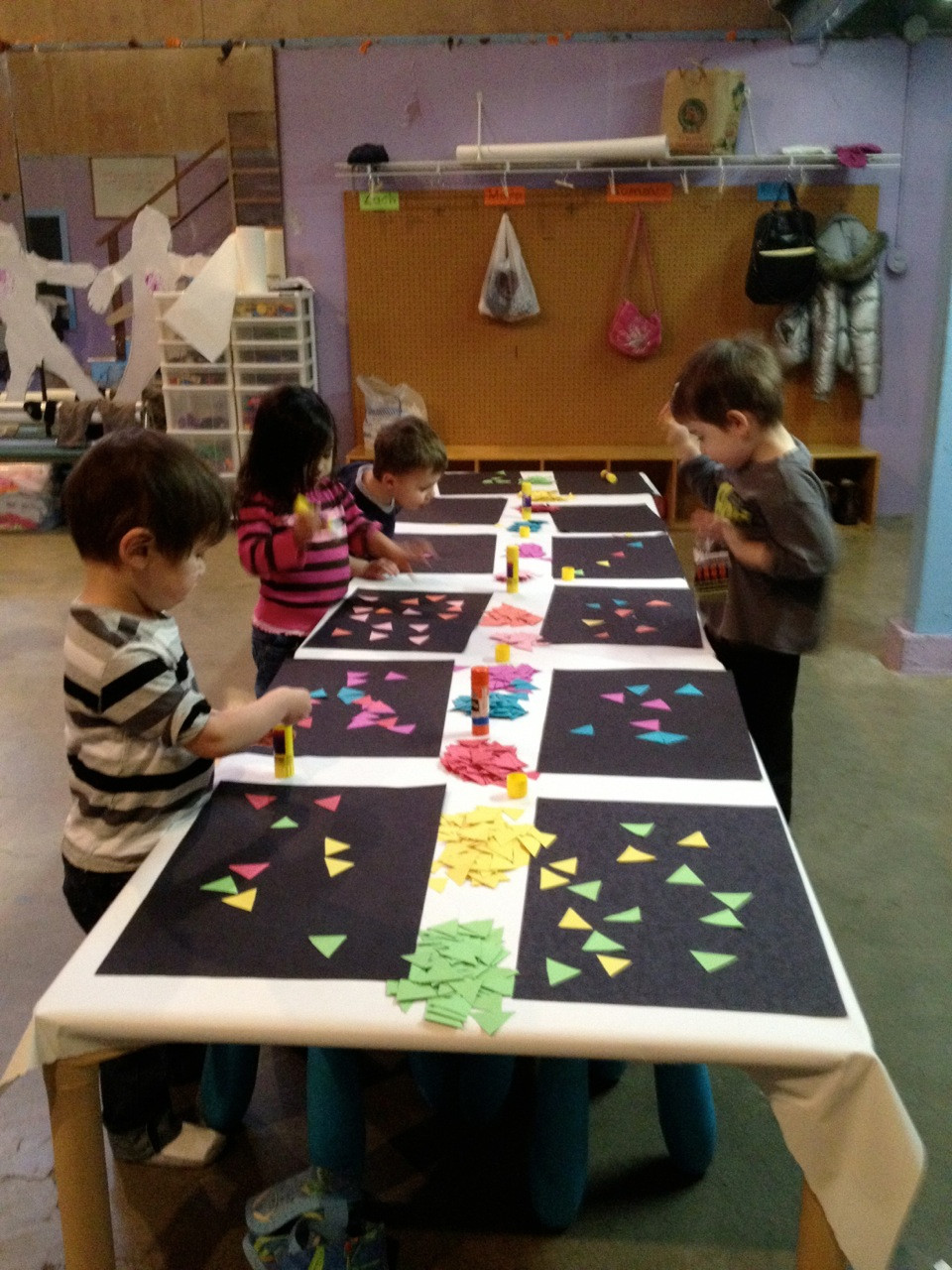 Preschool Craft Projects
 Mosaic Art at Preschool
