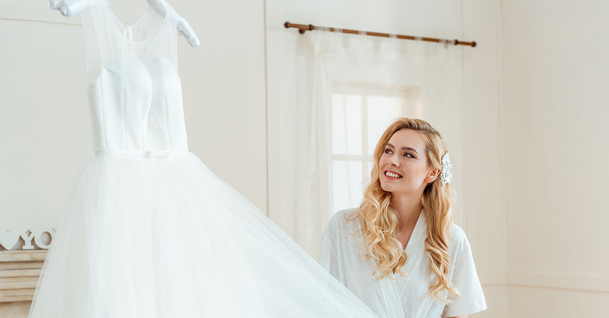 Preserve Wedding Dress
 How to Preserve a Wedding Dress Yourself DIY