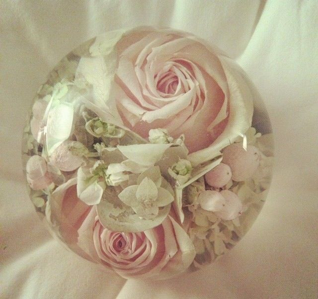 Preserving Wedding Bouquet DIY
 How amazing Preserving your wedding bouquet in resin