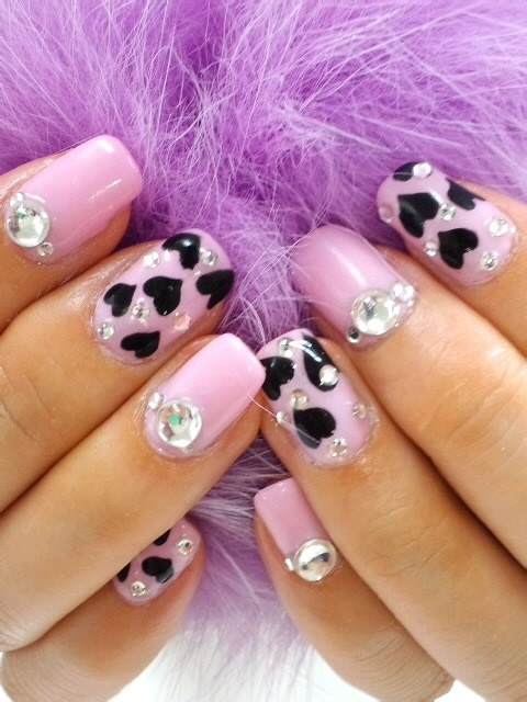 Pretty Nails
 Pretty Nail Art Designs to Try This Summer
