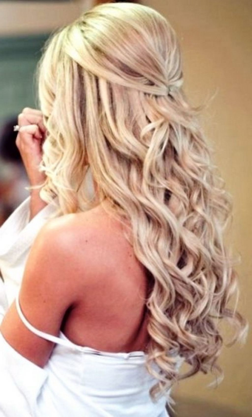 Prom Haircuts
 Prom Hairstyles For Medium Hair Women