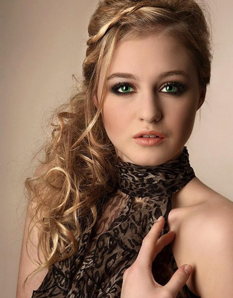 Prom Hairstyle For Long Curly Hair
 kafgallery prom hair 2012 braids