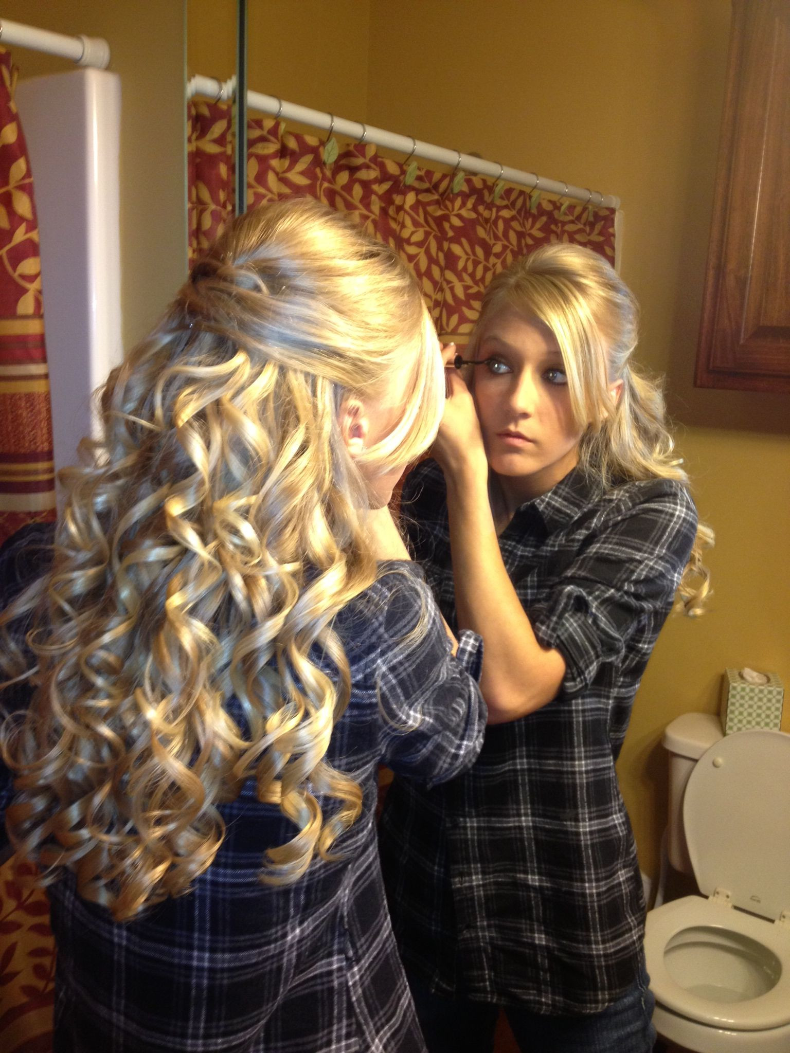 Prom Hairstyle For Long Curly Hair
 Prom hair