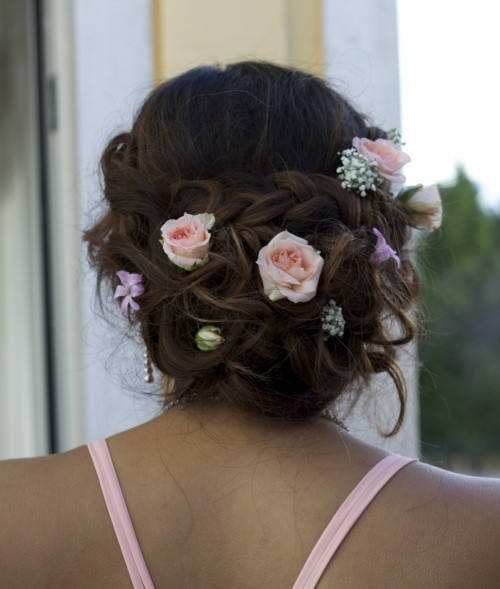 Prom Hairstyle With Flowers
 30 Fresh Prom Hairstyles for Long Hair in 2018