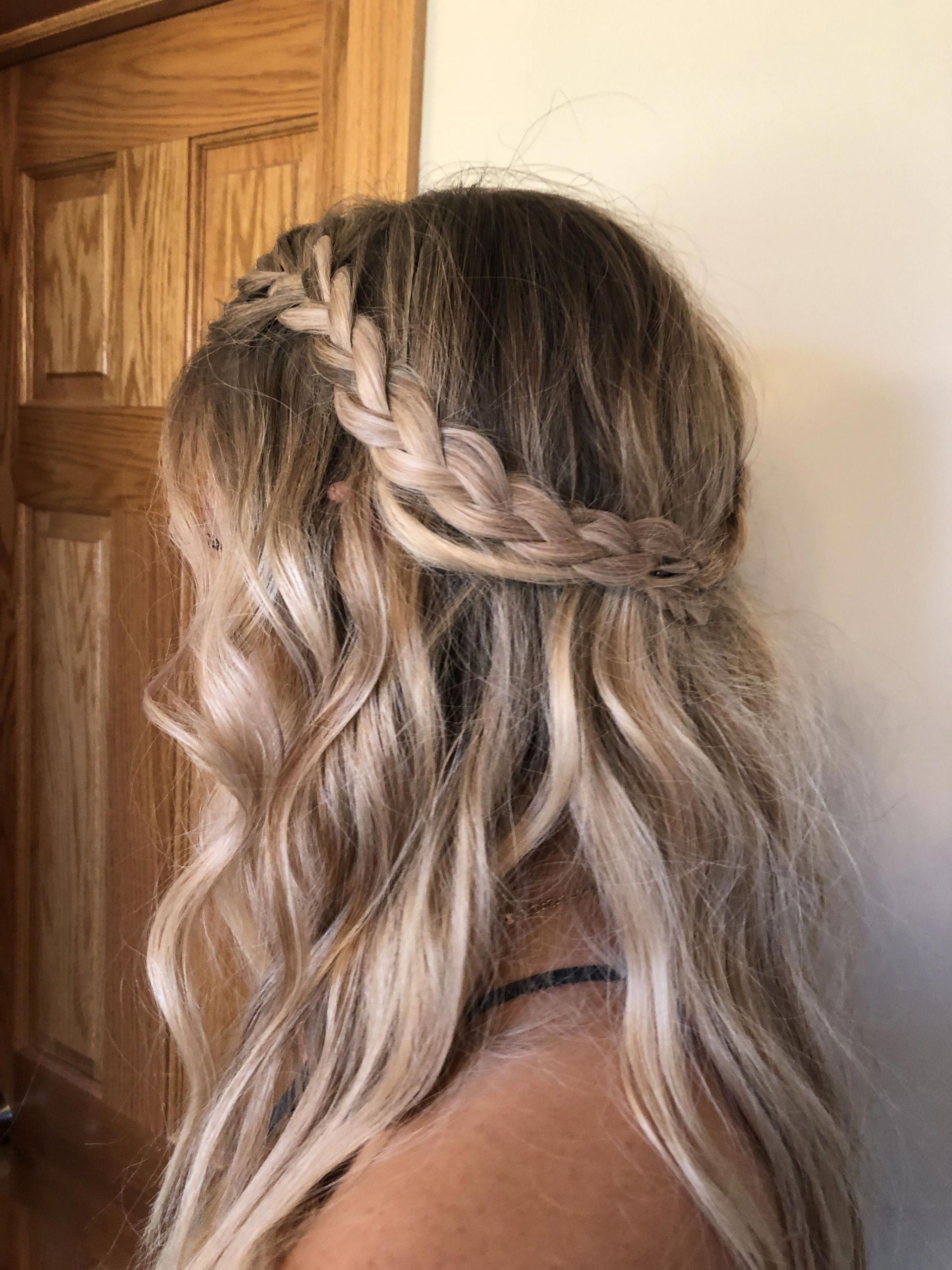 Prom Hairstyles Down With Braid
 Braided half up half down hairstyle