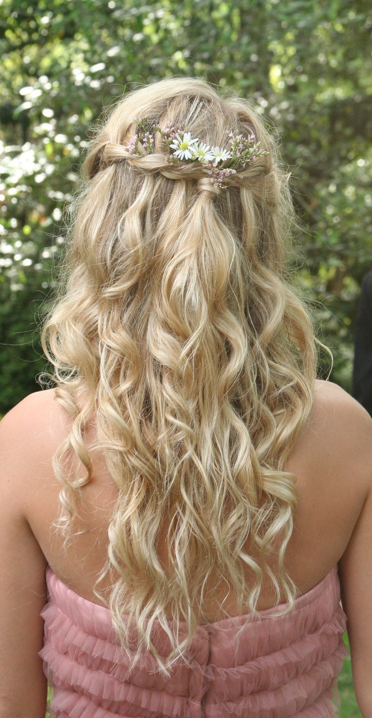 Prom Hairstyles With Flowers
 61 best Prom Hairstyles images on Pinterest