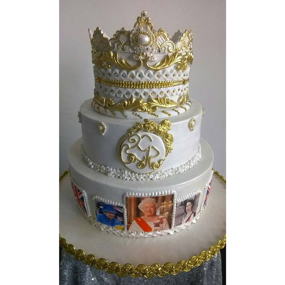 Queen Birthday Cakes
 This Nigerian Lady Designed The Queen of England’s 90th