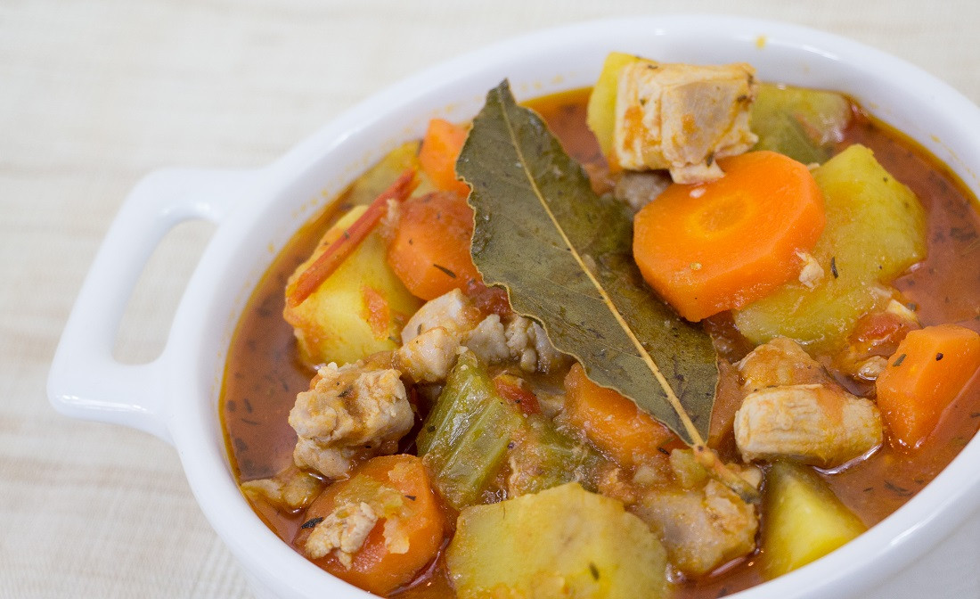Recipe For Chicken Stew With Vegetables
 Easy Chicken and Ve able Stew