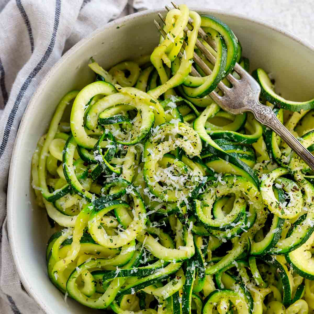 Recipe For Zucchini Noodles
 How to Make Zucchini Noodles Zoodles Jessica Gavin