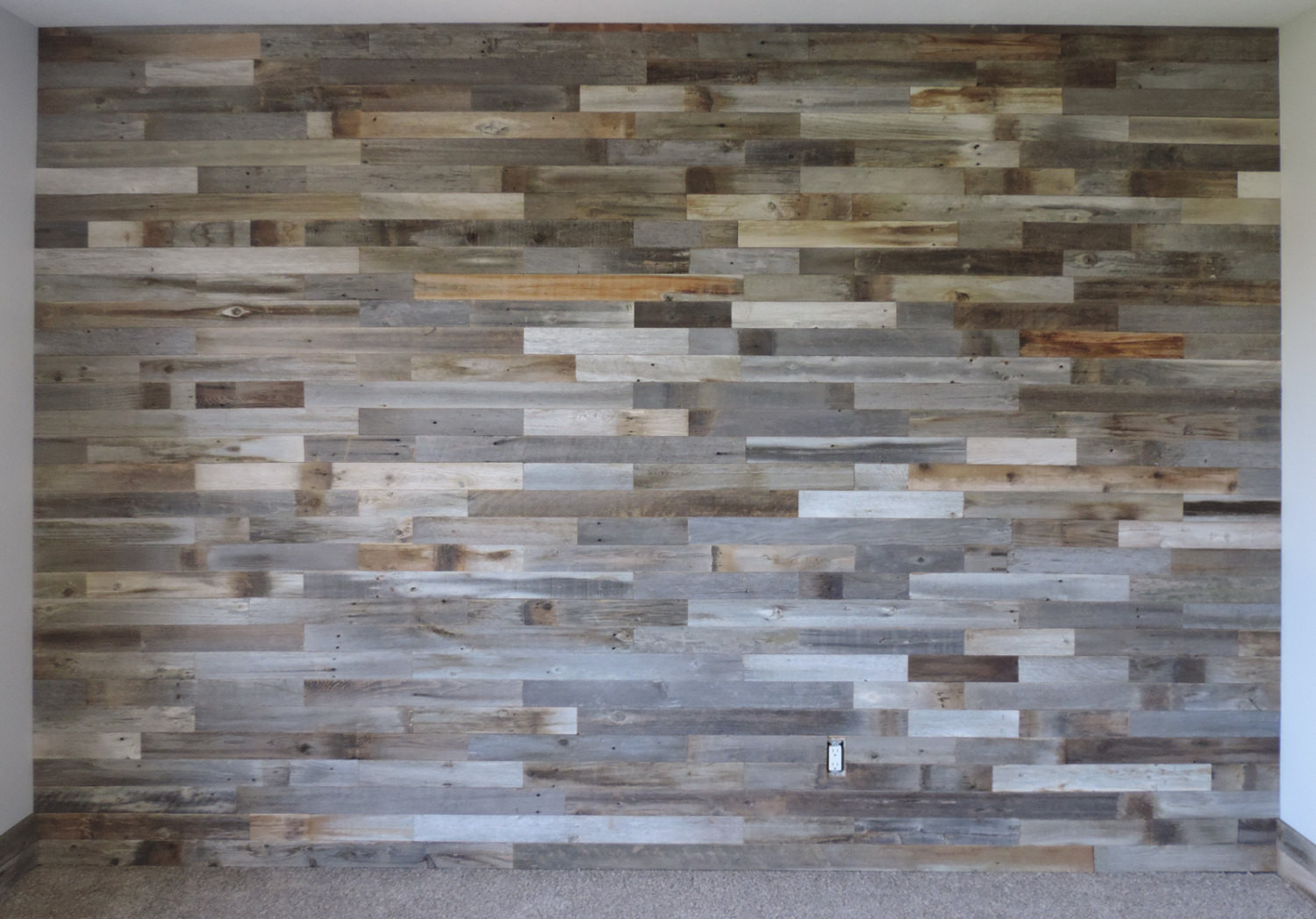 Reclaimed Wood Walls DIY
 Reclaimed Wood Wall Paneling DIY asst 3 inch boards by