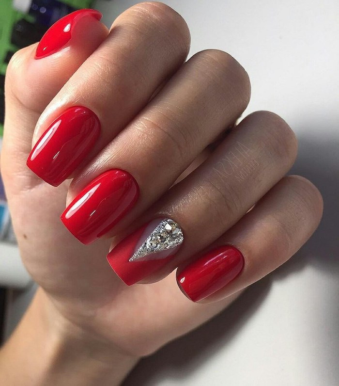Red And Silver Glitter Nails
 1001 ideas for winter nail colors to try this season