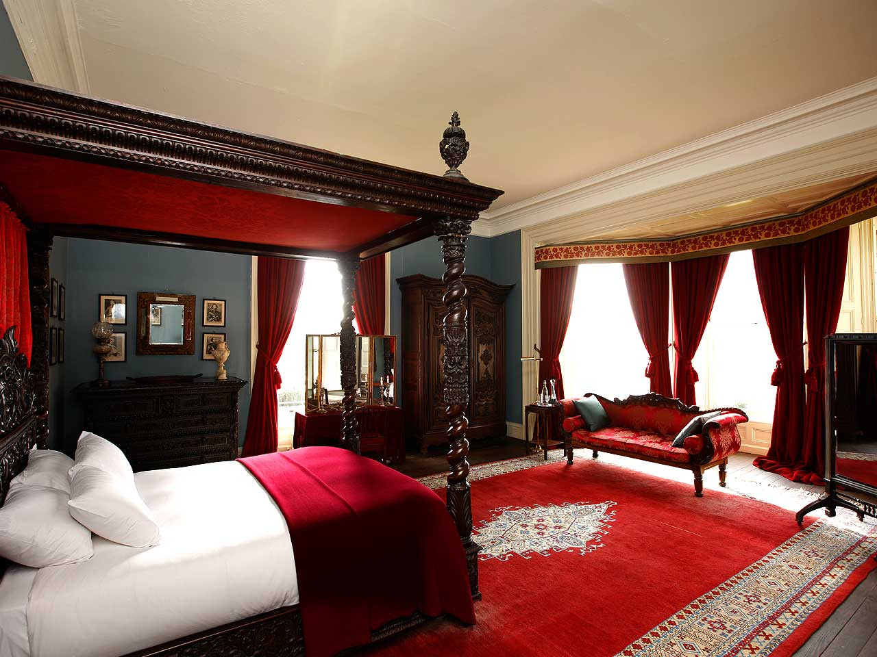 Red Bedroom Decorating Ideas
 10 Most Popular Master Bedroom Designs for 2014 Qnud