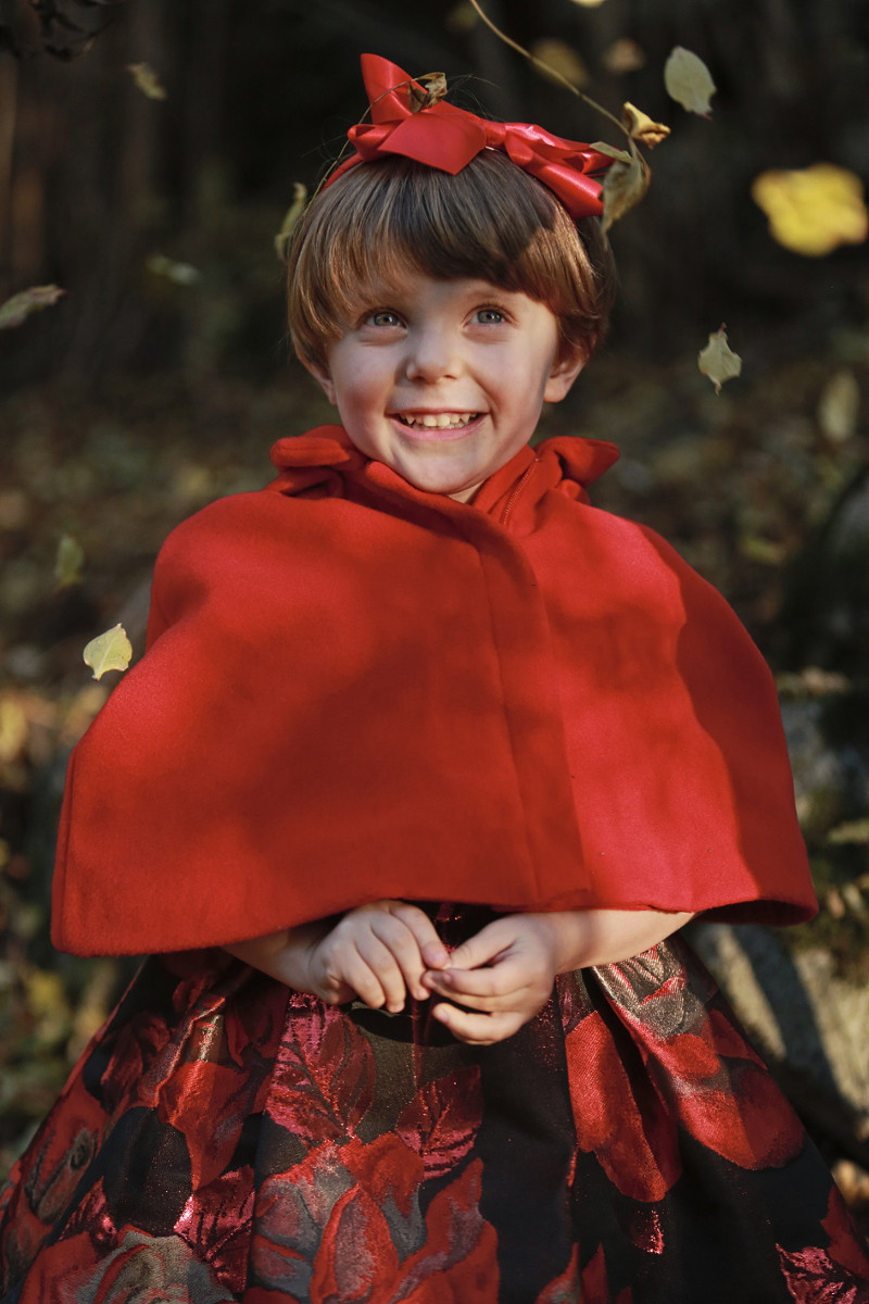 Red Riding Hood DIY Costume
 DIY Halloween kids costumes little red riding hood and
