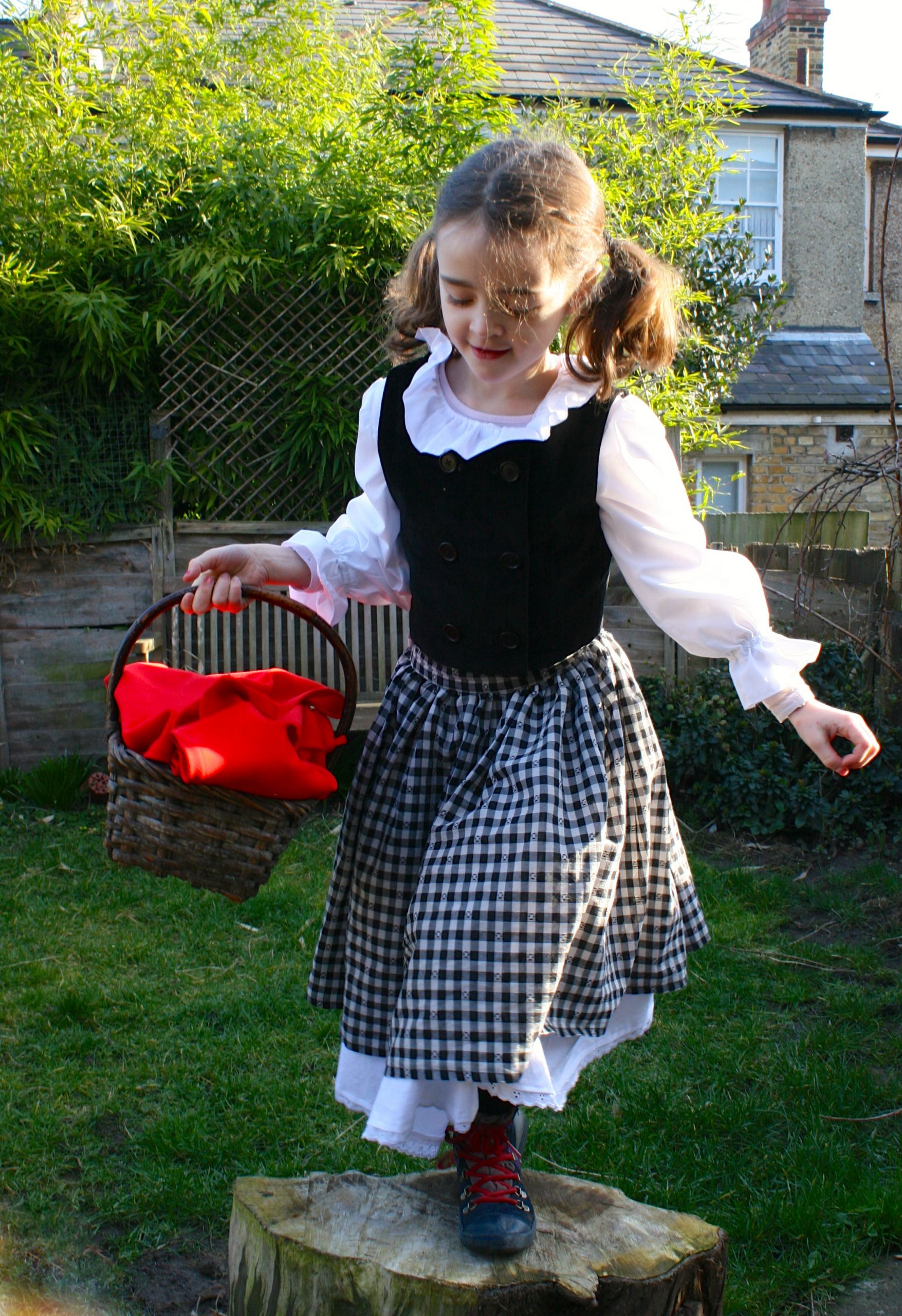Red Riding Hood DIY Costume
 Little Red Riding Hood costume for World Book Day – Made