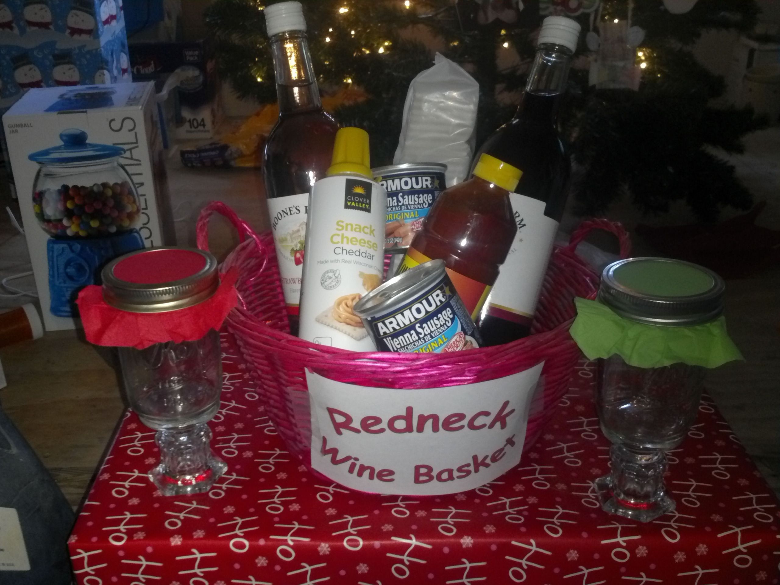 Redneck Gift Baskets Ideas
 Redneck Wine Basket My Stuff Pinterest