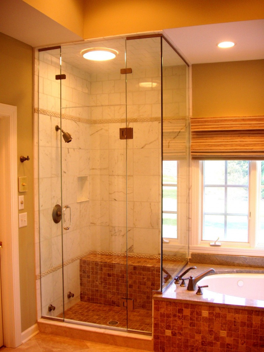 Remodel Small Bathroom With Shower
 How to Create forting Small Bathroom Remodel Amaza Design