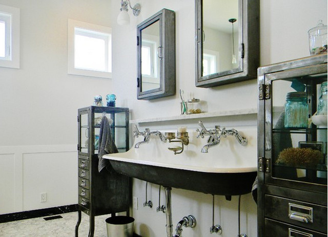 Remodeling Old Bathroom
 Designing our DIY vintage inspired bathroom remodel