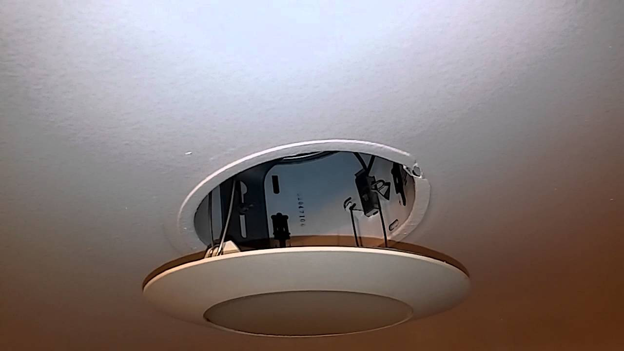 Replace Bathroom Light Fixture
 Replacing A Light Bulb with Recessed Lighting