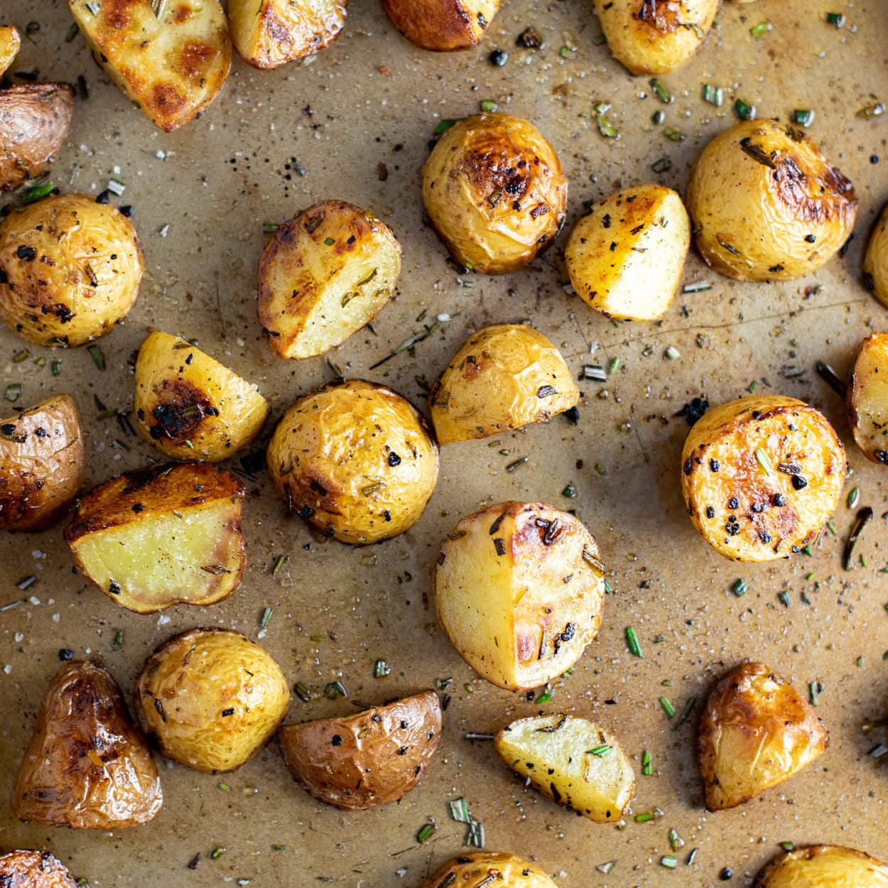 Roasted Baby Potatoes With Rosemary
 Roasted Baby Potatoes with Garlic Rosemary and Truffle