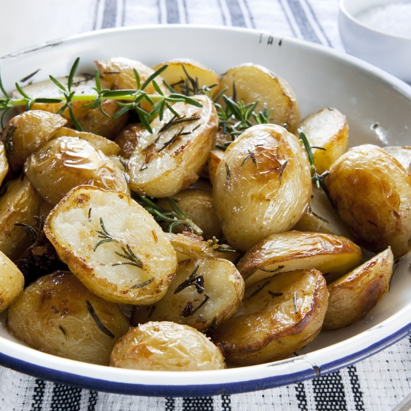 Roasted Baby Potatoes With Rosemary
 Roasted Baby Potatoes with Rosemary