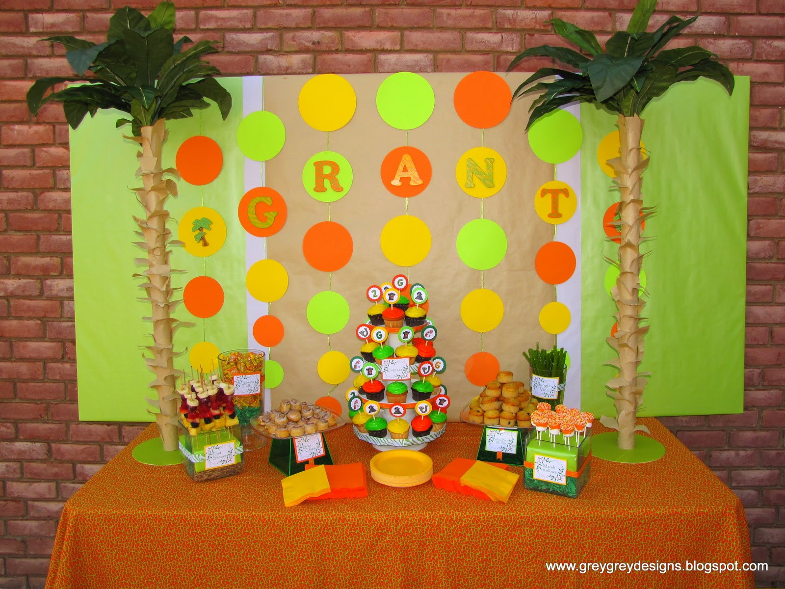 Safari Birthday Decorations
 Safari or Jungle birthday party ideas Page 2 BabyCenter
