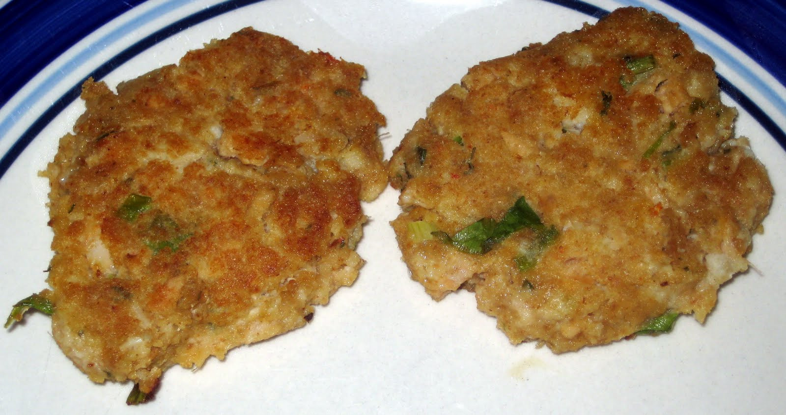 Salmon And Crab Cakes
 21st Century Urban Pioneers Salmon and Crab Cakes