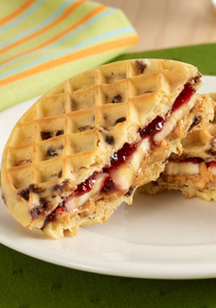 Sandwich Ideas For Dinner
 Peanut Butter and Jelly Waffle Sandwiches