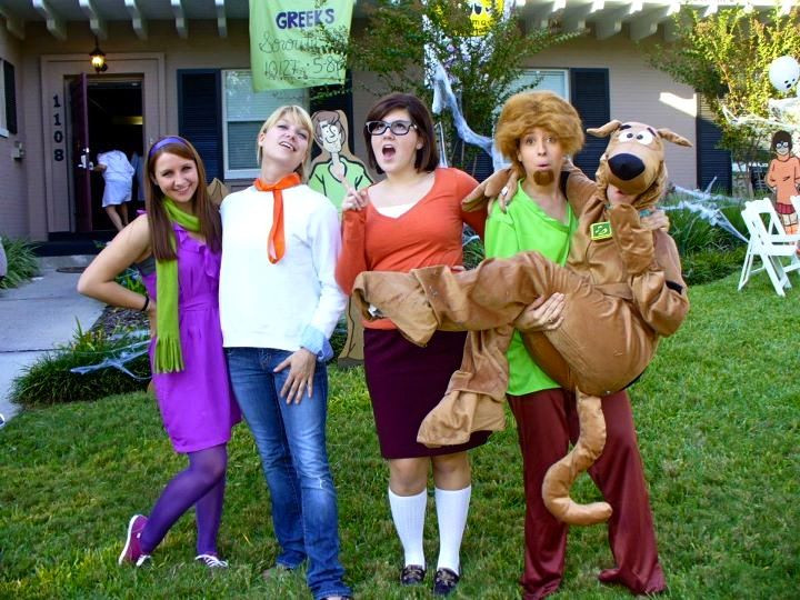 Scooby Doo Costume DIY
 Pin by Goodwill Industries of West Mi on Sororital