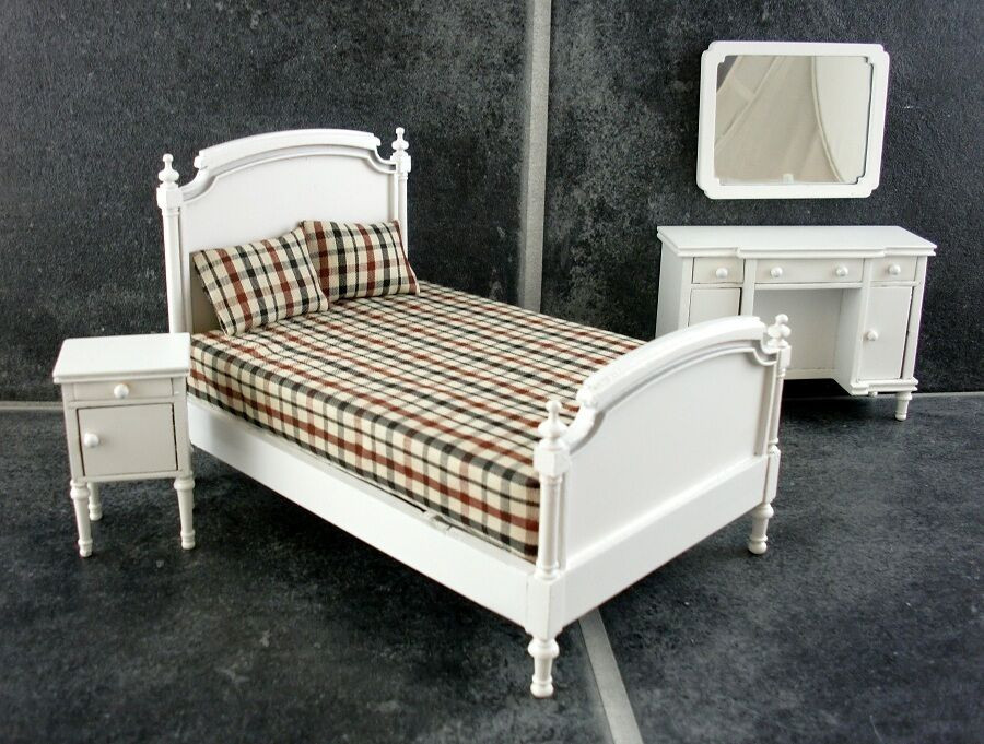Shabby Chic Bedroom Furniture Sets
 Dolls House Miniature White Wooden Shabby Chic Double