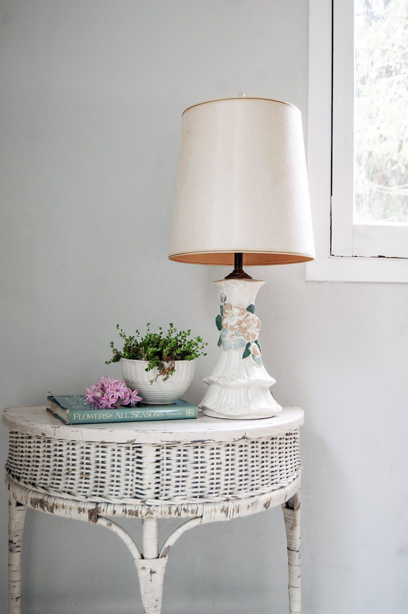 Shabby Chic Bedroom Lamp
 Romantic White Table Lamp Girls Bedroom Lamp Shabby Chic