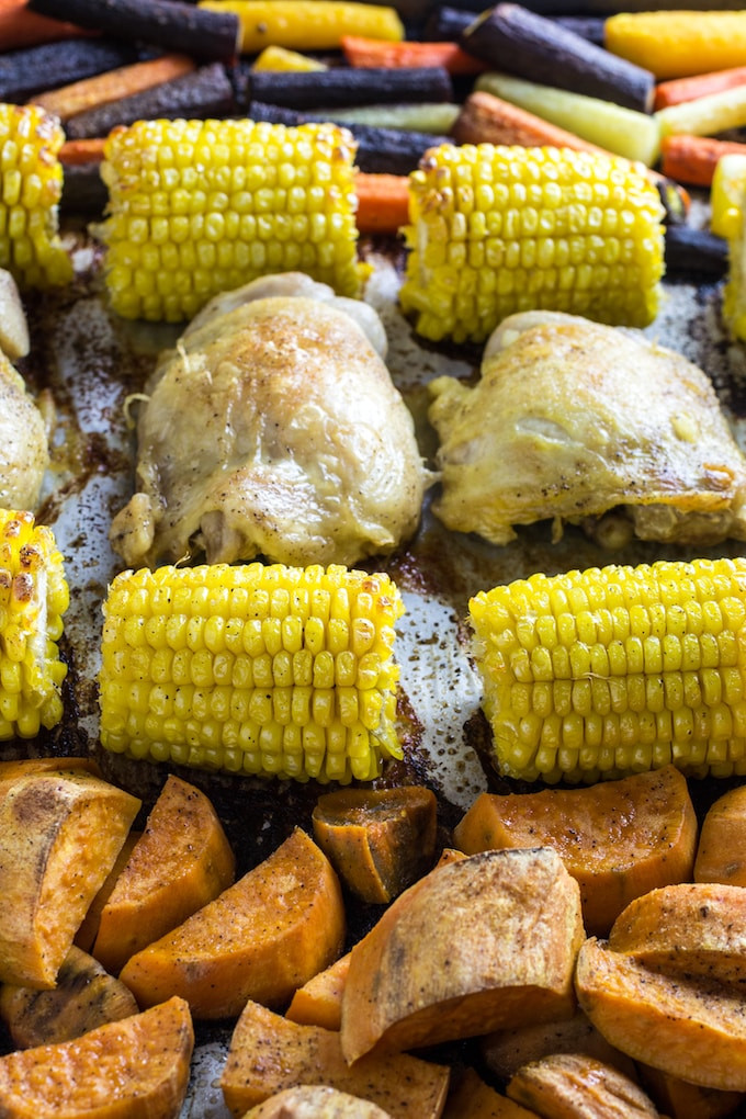 Sheet Pan Chicken Thighs And Vegetables
 Sheet Pan Crispy Baked Chicken Thighs & Ve ables