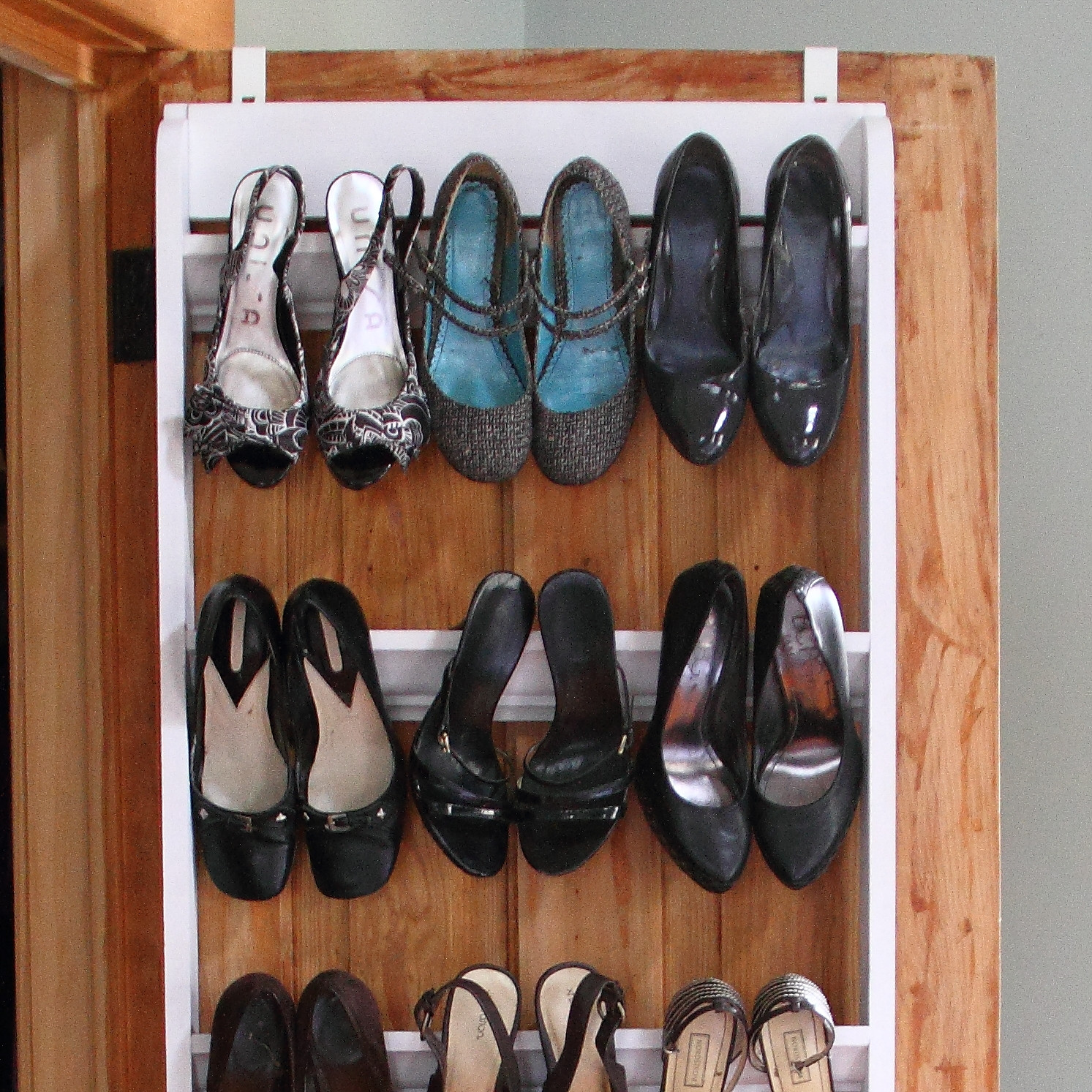 Shoe Organization DIY
 Ana White