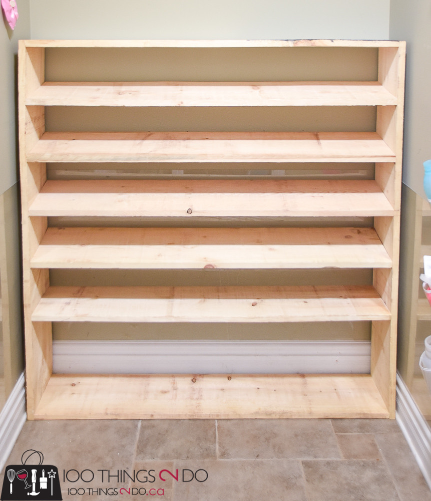 Shoe Rack DIY
 How to make a super sized shoe rack on a bud