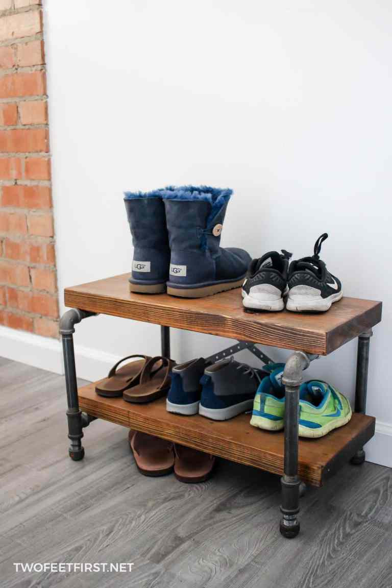 Shoes Rack DIY
 22 Chaos Eliminating DIY Shoe Rack Ideas