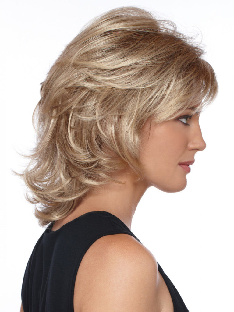 Short Feathered Hairstyles
 30 Gorgeous Feathered Short Hairstyles For Women