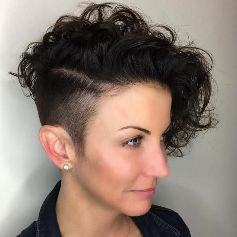 Short Haircuts With Undercut
 The Newest 2018 Undercut Hair Design for Girls – Pixie